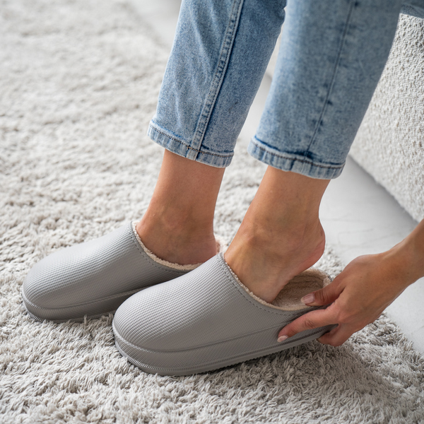 סולבלום™ - נעלי פרווה